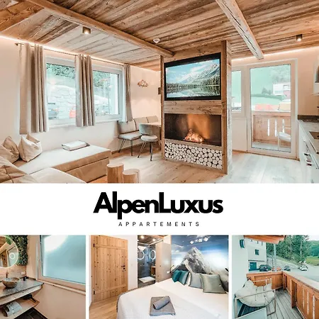 Alpenluxus Presents Oldwood Chalet - Balcony & Car Park Fuegen Exterior photo