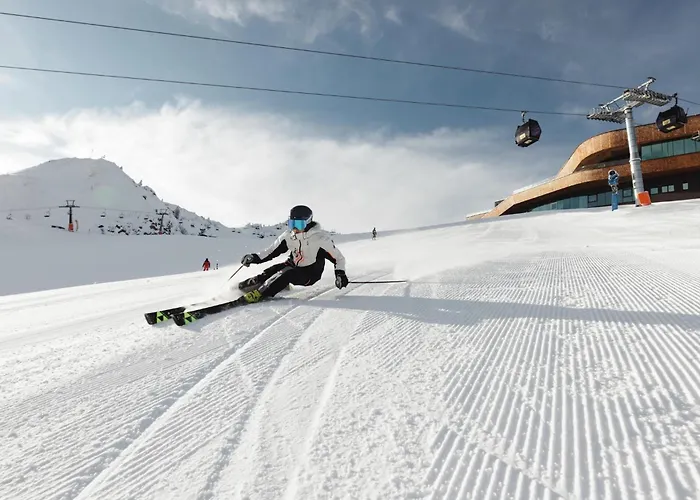Alpenluxus Presents Oldwood Chalet - Balcony & Car Park