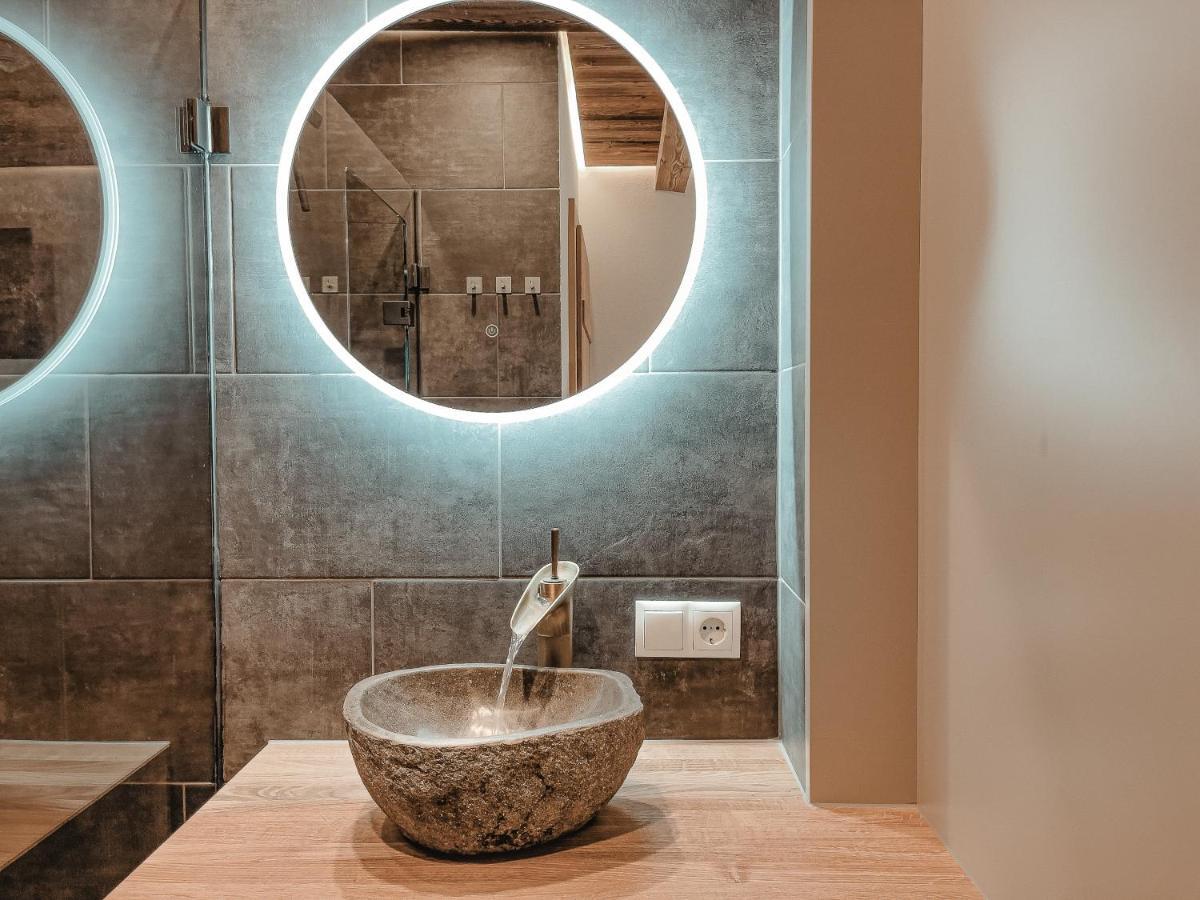 Alpenluxus Presents Oldwood - Balcony & Car Park Appartement
