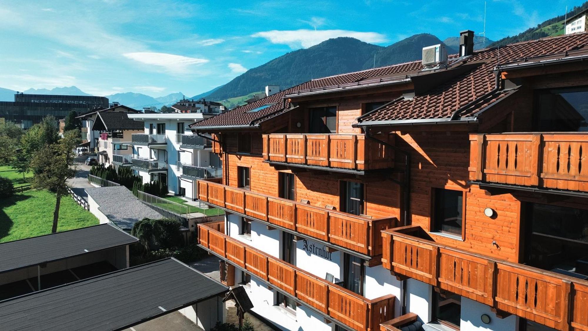 Alpenluxus Presents Oldwood - Balcony & Car Park Appartement